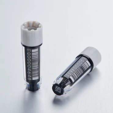 艾本德Eppendorf CryoStorage Vial，無菌, 無菌, 0.5 mL, 不含 DNase、RNase、人類 DNA 和內(nèi)毒素；外螺紋，預(yù)先加蓋灰色管蓋，帶 2D SafeCode 